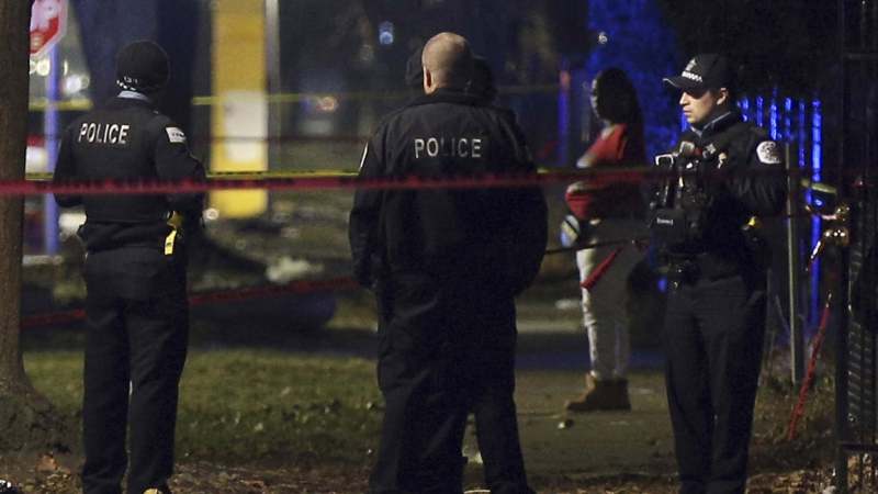 Na kućnoj zabavi u Čikagu ranjeno 13 ljudi 1