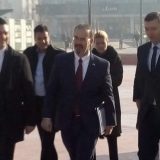 Godfri: Zdrava debata suština demokratije 10