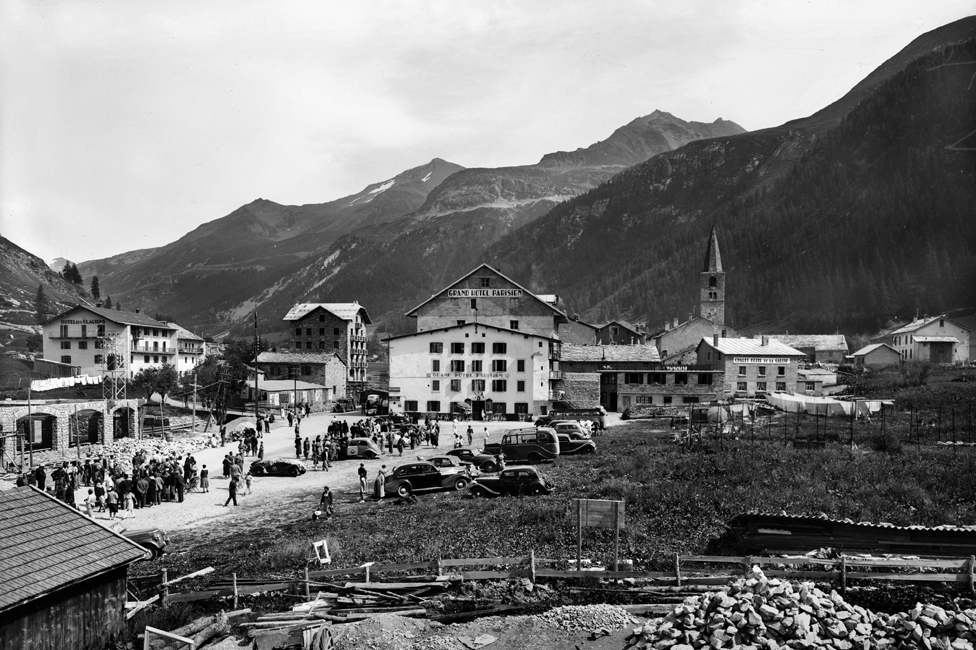 Val d'Izer u oktobru 1939. godine - Hotel des Glasijers u gornjem levom uglu