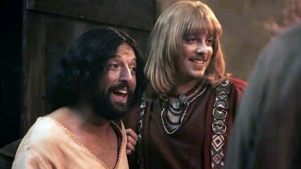 LGBT, Brazil i Netfliks: Parodija o „gej Isusu" nije poželjna 1 Video grab released by Netflix Brazil showing a scene from the Netflix production "Porta dos Fundos"s Christmas Special: Christ"s First Temptation"