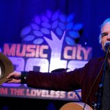 Dejvid Olni: Američki kantri pevač preminuo na sceni u 71. godini 4