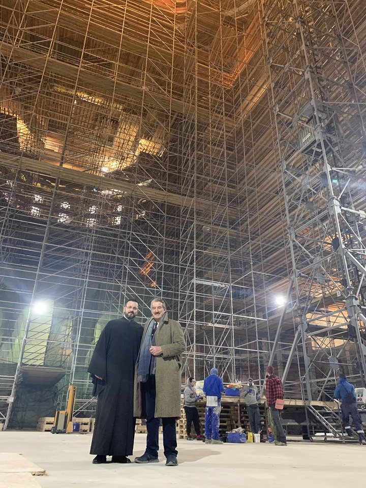 Džon Čalis u Beogradu: Bojsi o Srbiji, Balkanu, smehu i pekamskim dogodovštinama 2 Bojsi