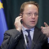 Komesar EU: Želimo veću dinamiku u pregovorima sa Srbijom 13