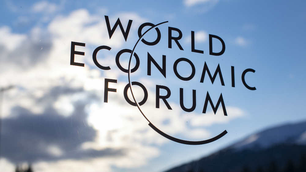 Davos svetski ekonomski forum će biti održan u maju 2021. 1