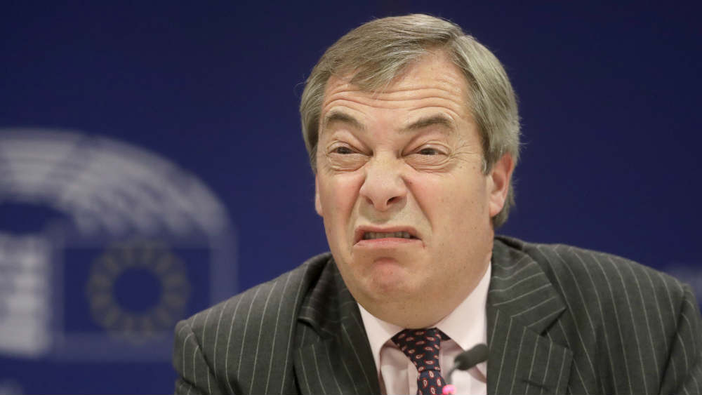 Demokratija je labilna 1