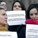 Demokratija u globalnom padu 4