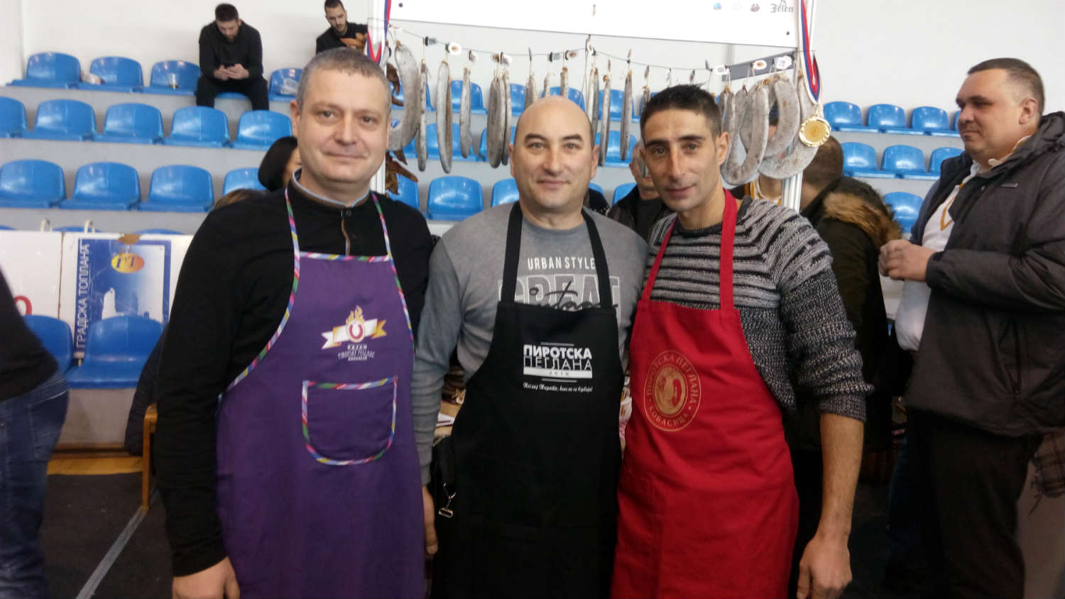 Više od 10.000 turista, 80 autobusa iz Bugarske 1