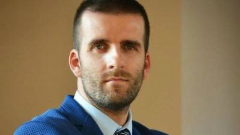 Teolog Mladen Aleksić 10. januara odgovara na Fejsbuku 1