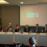 "Glavni posao novinara danas je da proverava" 4