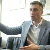 Obradović: Krizni štab da naloži meru samoizolacije za Vučića 8