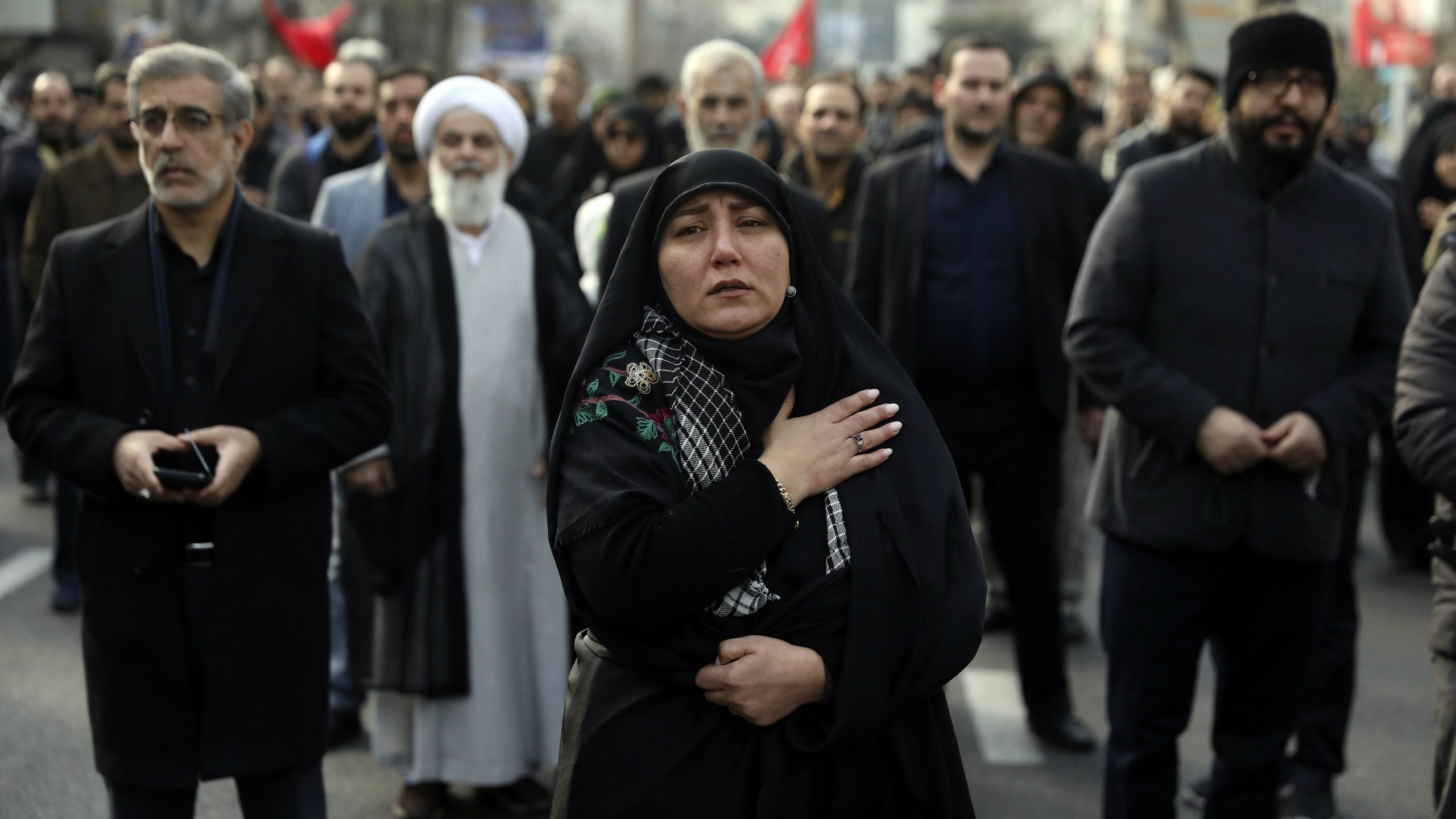 Hiljade Iračana okupilo se na ispraćaju iranskog generala 1