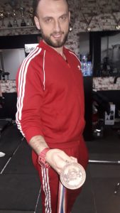 Muzafer Čepeljac: Drugačiji od svih 2 Muzafer Čepeljac: Drugačiji od svih 2