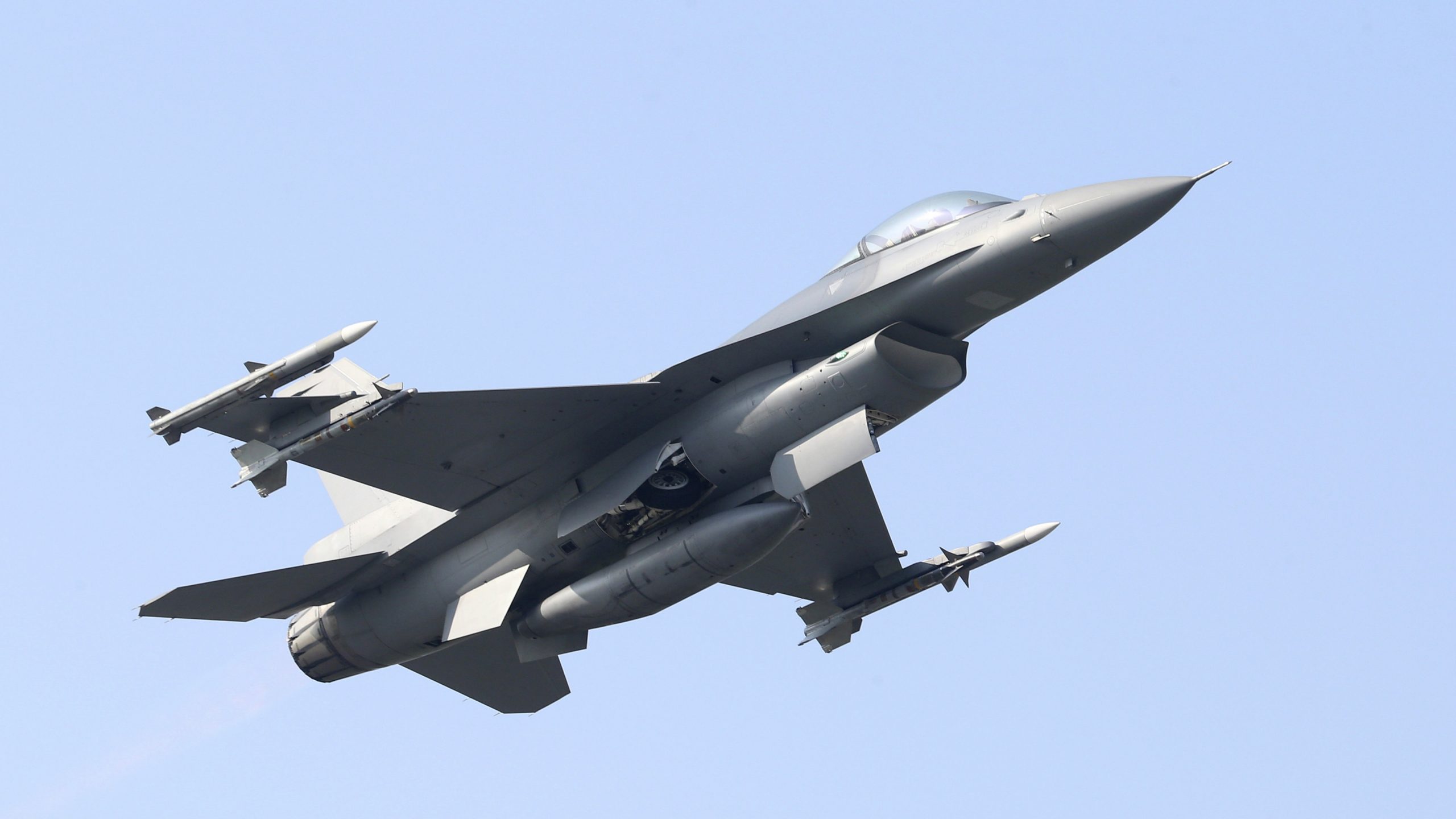 Društvene mreže: Tajvan možda oborio kineski borbeni avion 1