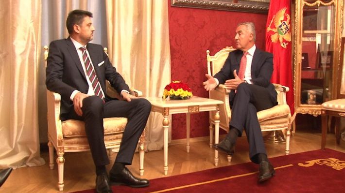 Vladimir Božović predao akreditivno pismo Milu Đukanoviću 1