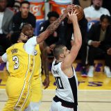 SAD: U Tokio sa drim timom? 6