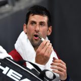 Đoković zaradio milion dolara 1