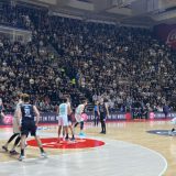 Minut ćutanja za Brajanta i Arčibalda na utakmici između Partizana i Darušafake 6