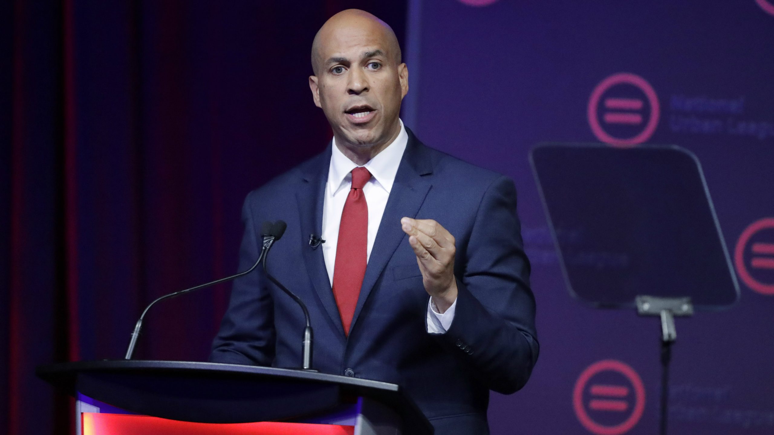 Američki senator Kori Buker izašao iz trke za Belu kuću 1