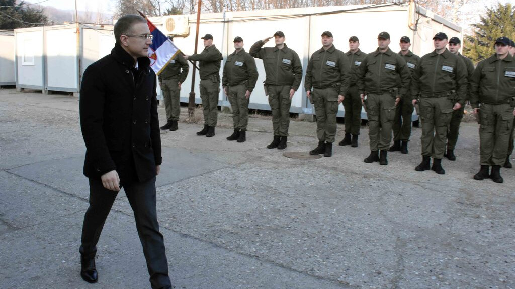 Stefanović obišao pripadnike MUP-a koji tragaju za Ninoslavom Jovanovićem 1