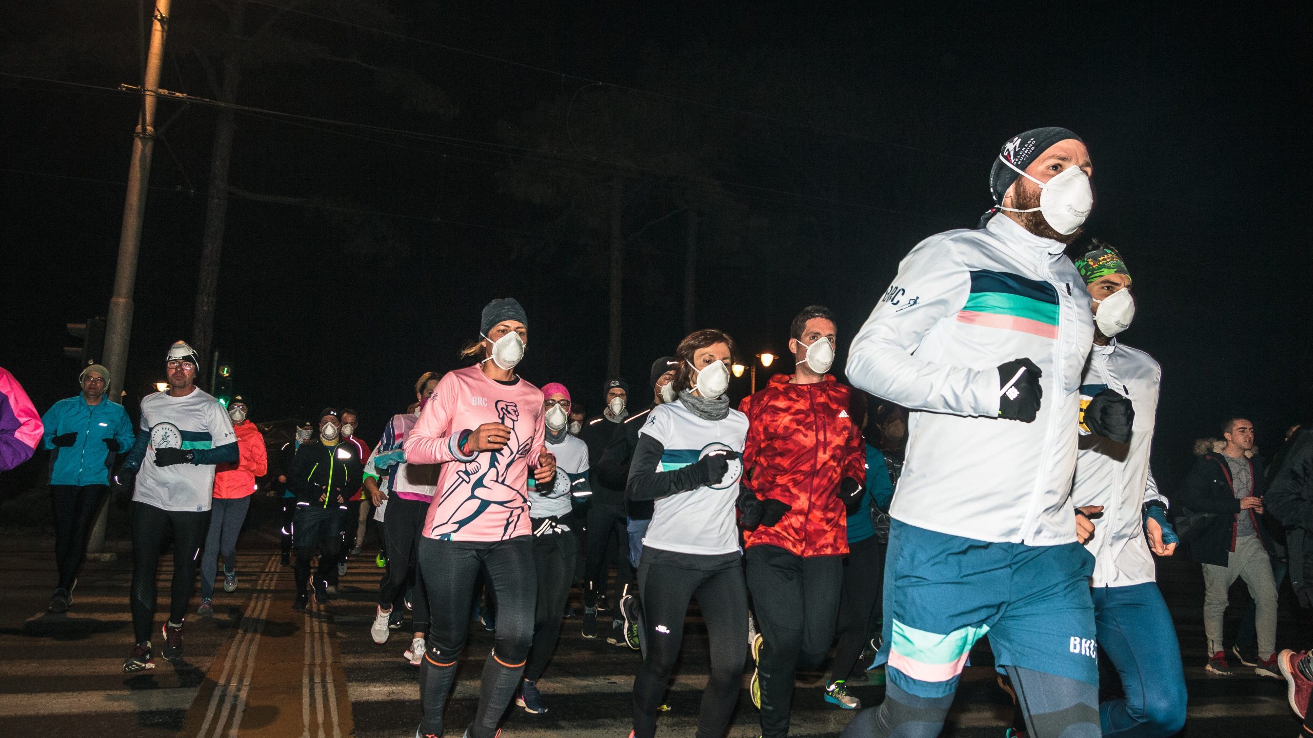 Trkači Beograda trčali sa maskama  1