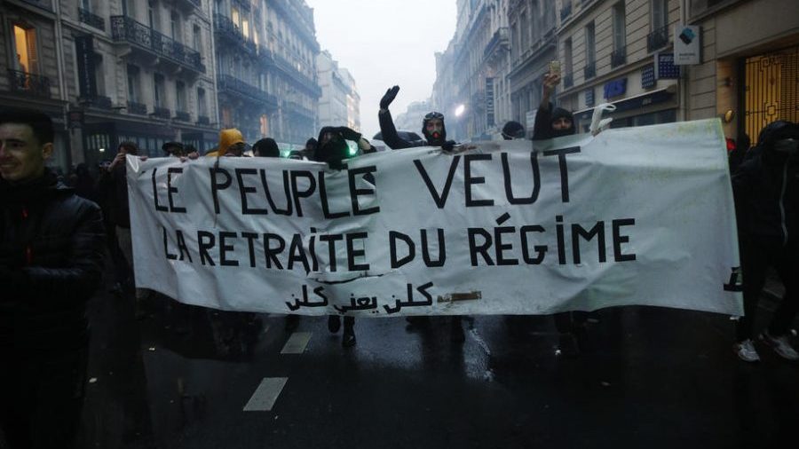 U Francuskoj desetine hiljada protestuju protiv penzione reforme 1