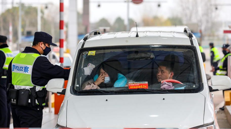 U Kini skoro 12.000 ljudi zaraženih korona virusom 1