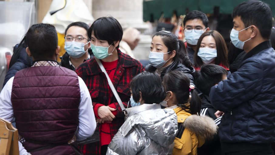 Kineske vlasti prijavile novih 35 smrtnih slučajeva korona virusa 1