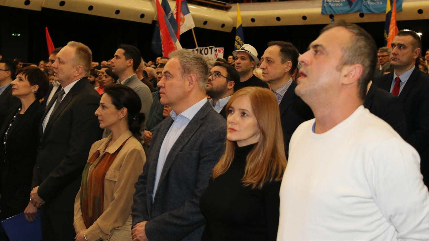 Konfuzija kao posledica ishitrene odluke o bojkotu 1