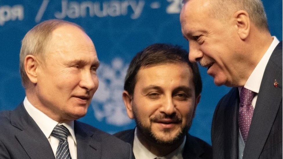 Objašnjenje sukoba u Libiji: Šta se desilo 2 Turkish President Recep Tayyip Erdogan and Russian President Vladimir Putin attend the opening ceremony of the Turkstream Gas Pipeline Project on January 08, 2020 in Istanbul, Turkey