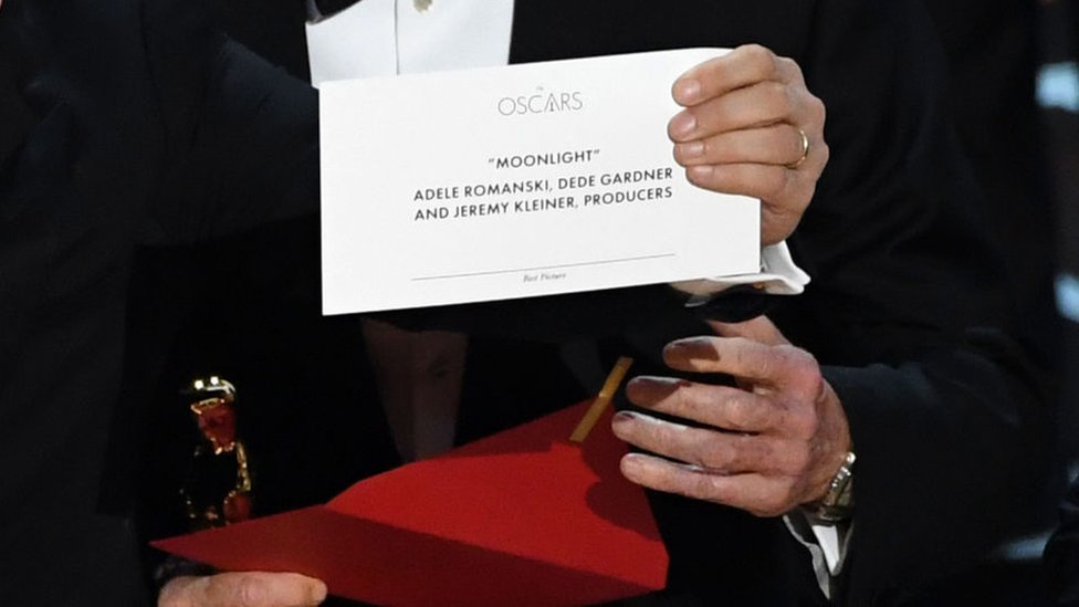 Card announcing Moonlight's win