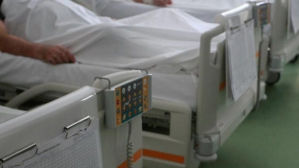 Bolnički kreveti