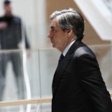 Fransoa Fijon: Premijer lopov 3