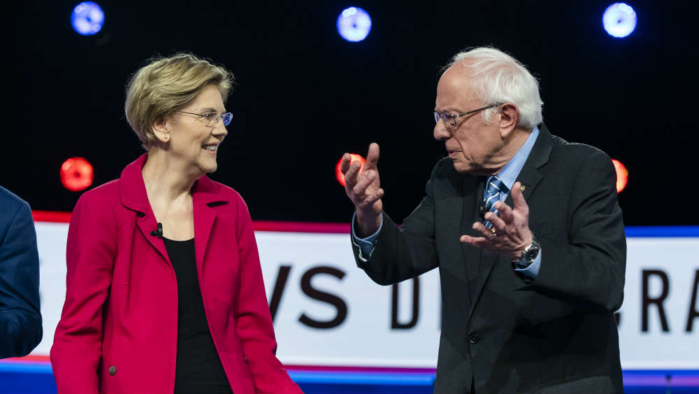Sanders "preživeo" napade 1