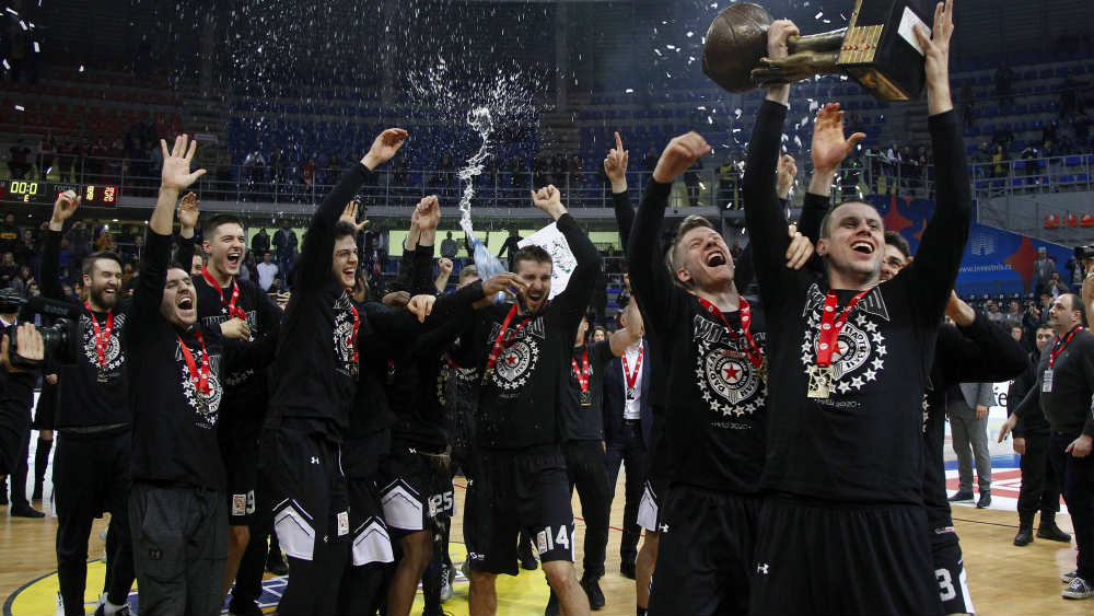 Partizan napred, Zvezda u rikverc 1