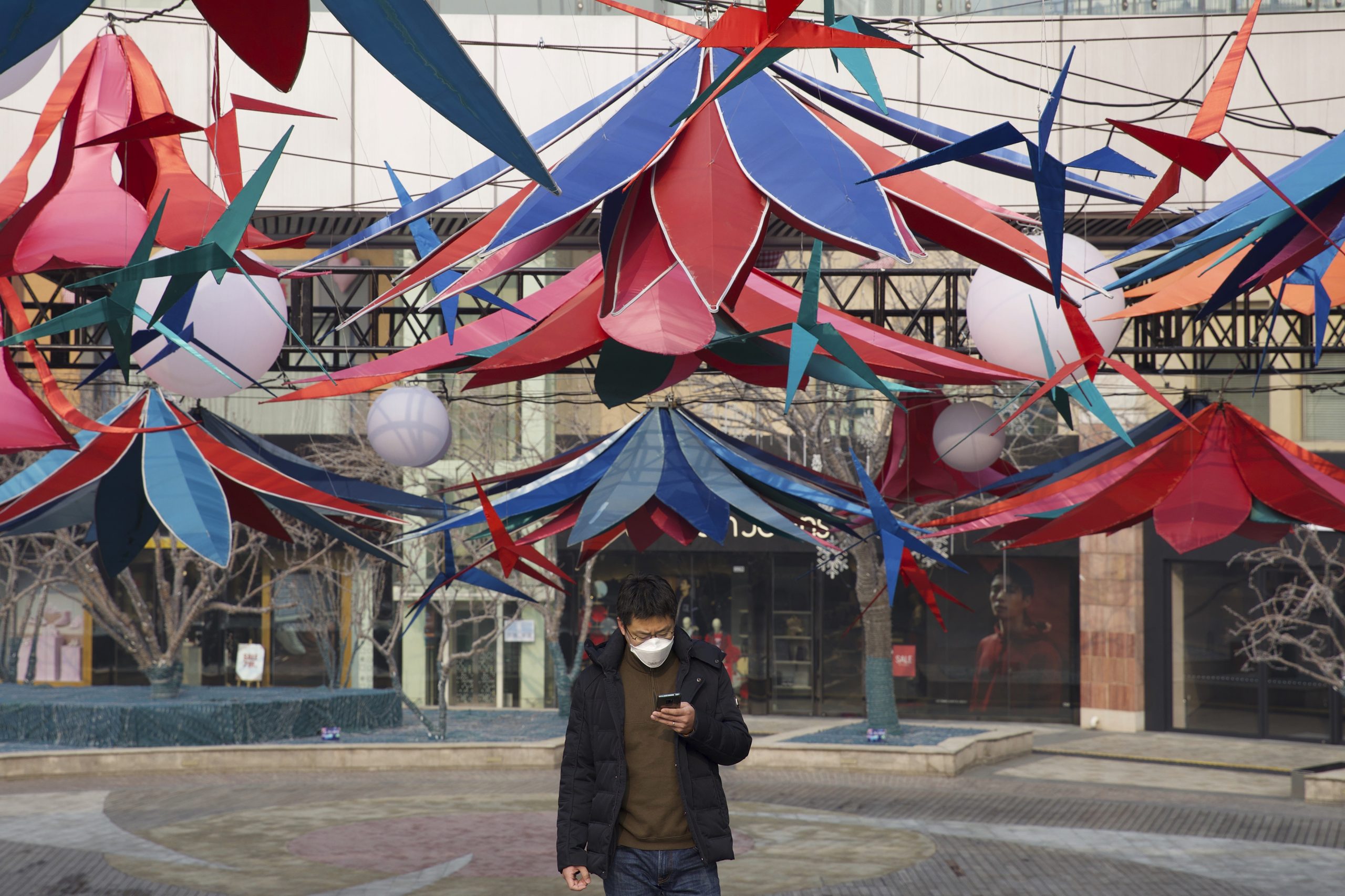 SZO: U svetu obolelo 90.893, umrlo 3.110 osoba od korona virusa 1