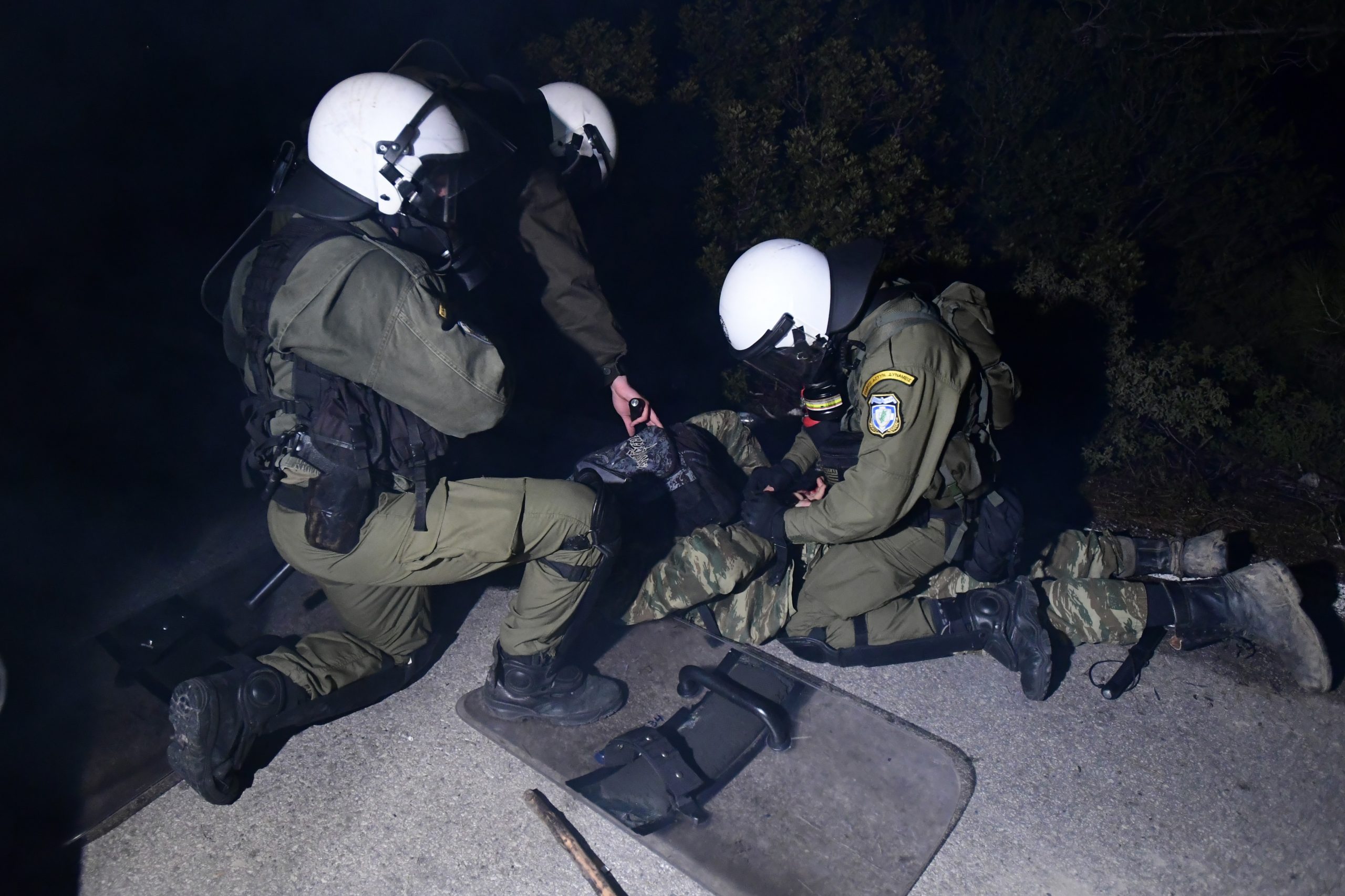 Grčka zaoštrila graničnu kontrolu zbog virusa i migranata 1