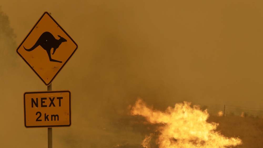 Desetine domova uništene na jugoistoku Australije 1