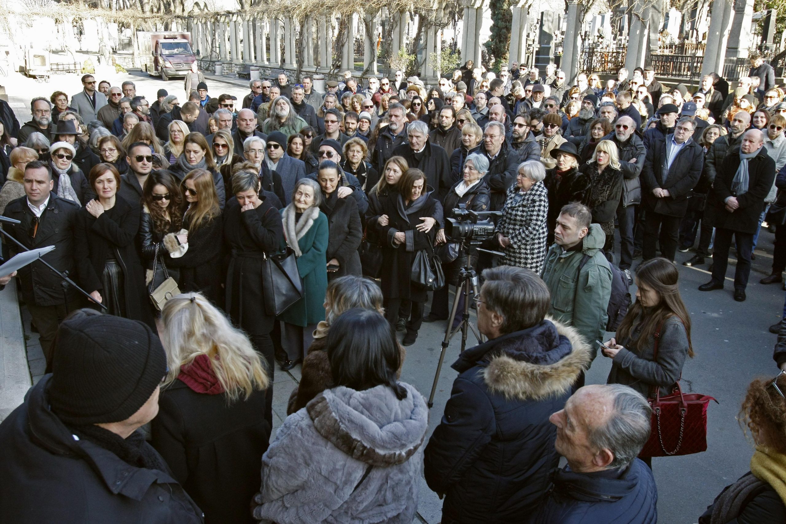 Oproštaj od Dragoljuba Žarkovića na Novom groblju u Beogradu 1