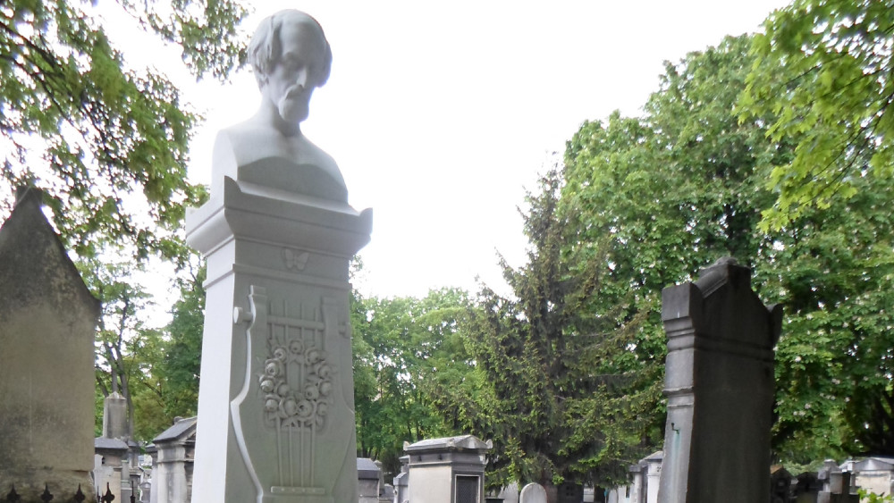 Pariz: Na Hajneovom grobu 1