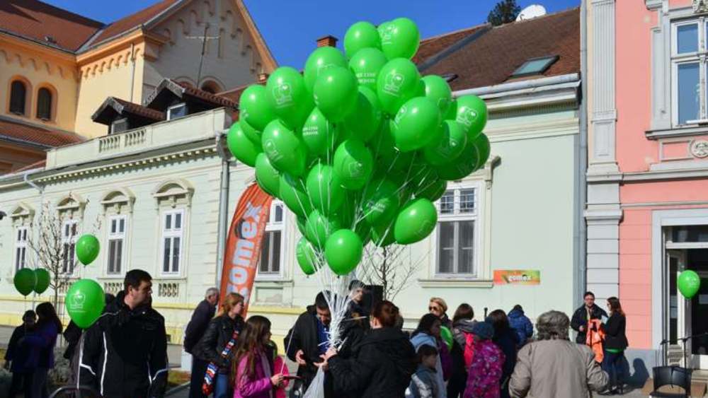 Svetski dan dece obolele od raka: Zagrli snažno 1