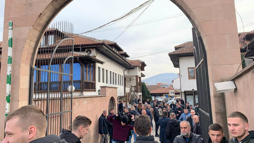 Počeli protesti u Novom Pazaru 2 Počeli protesti u Novom Pazaru 2