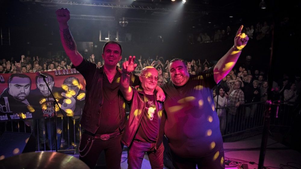 Tri bisa za Texas Flood 1