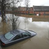 Britanija izdala nova upozorenja zbog poplava, oluja i dalje hara 10