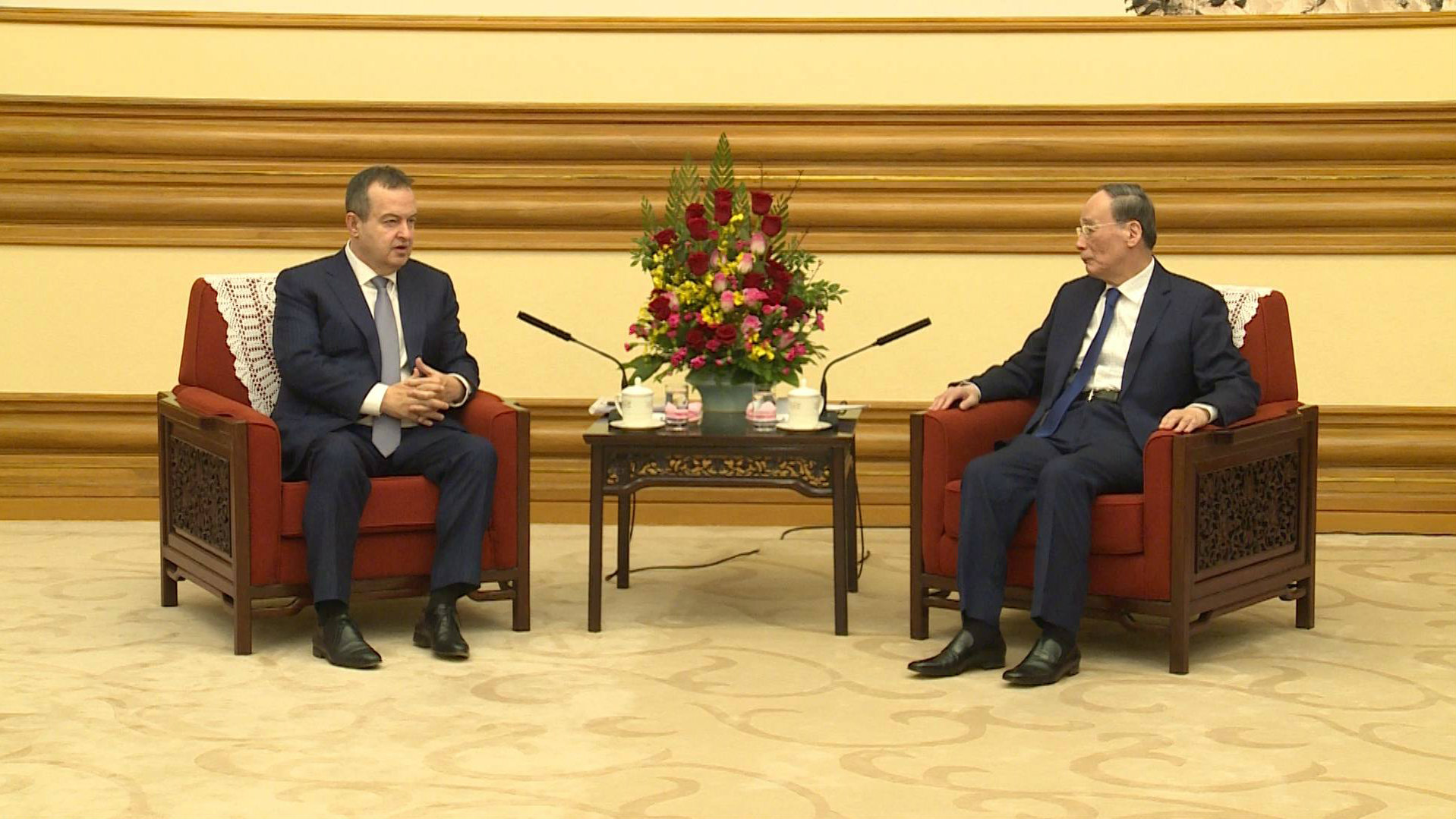 Dačić: Nada da će Kina uskoro pobediti u borbi protiv epidemije korona virusa 1