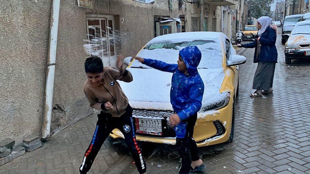 Bagdad posle više od decenije osvanuo pod snegom 2 Bagdad posle više od decenije osvanuo pod snegom 2