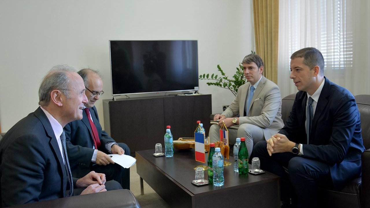 Đurić i Falkoni o nastavku dijaloga sa Kosovom 1