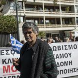 Grčka zbog protesta suspenduje plan za migrante 7