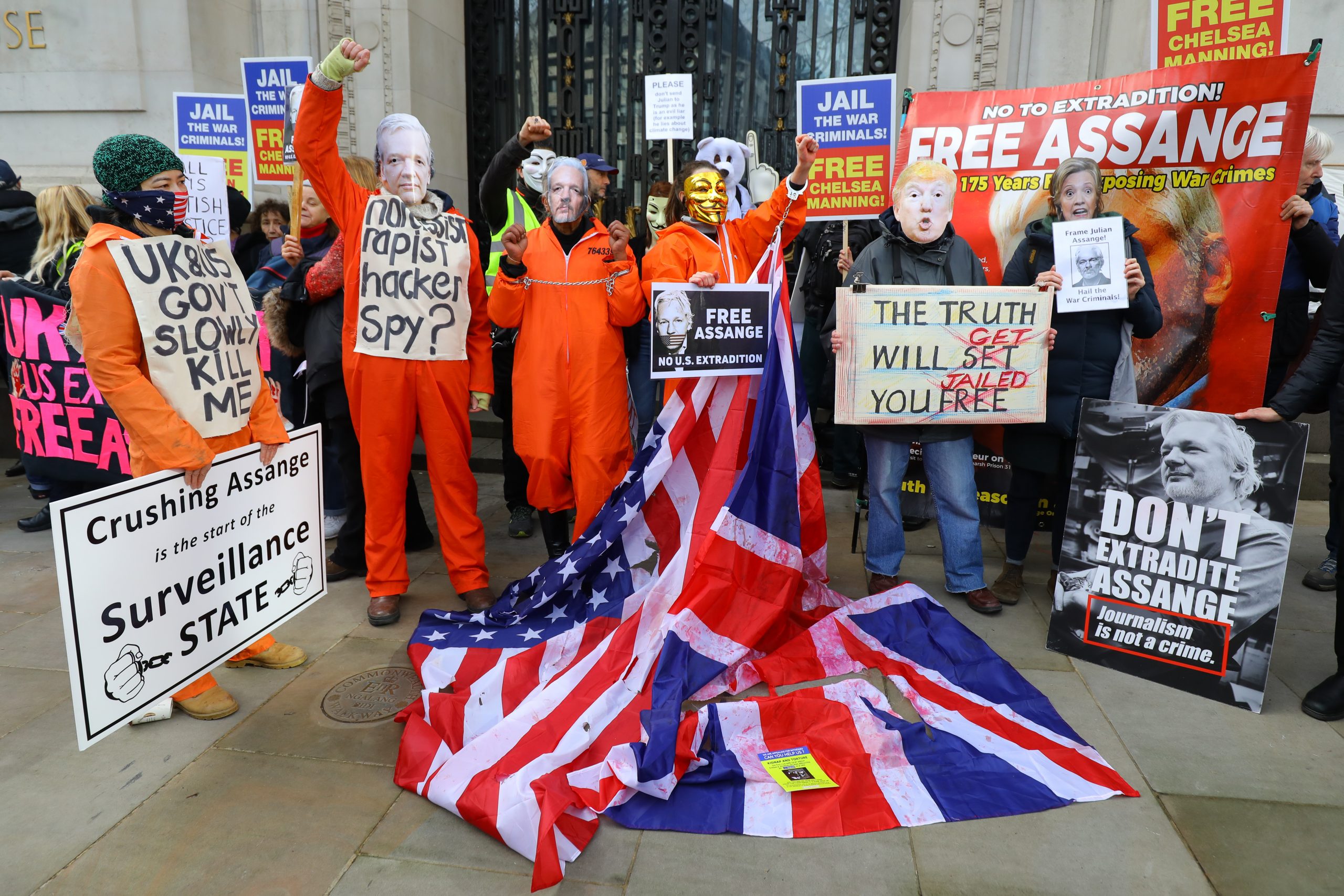 Arlem Dezir pozvao Britance da ne izruče Džulijana Asanža SAD-u 1