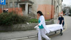Vučić: Infektivna klinika važna za celu Srbiju, uložićemo pet miliona evra u rekonstrukciju 7
