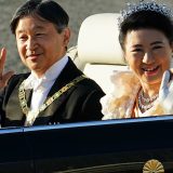 Japanski car izrazio solidarnost prema obolelima od virusa u Kini 3